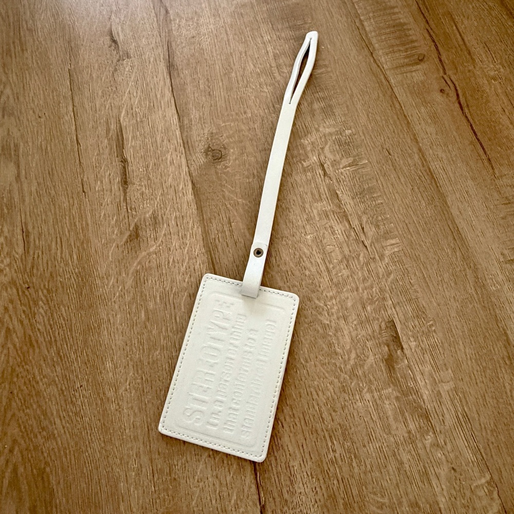 MAISON MARGIELA ‎ "Stereotype" White Leather Luggage Tag